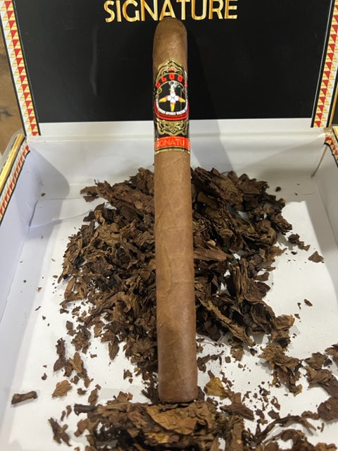 C.L.O.U.T Cigars- "Signature"